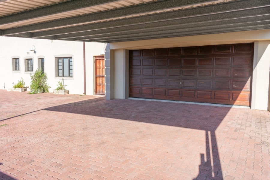 7 Bedroom Property for Sale in Ferreira Town Eastern Cape